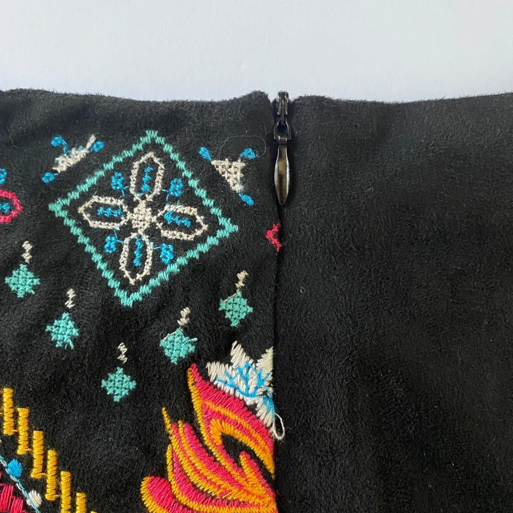 Savanna Jane Embroidered Skirt Floral Mini Patchwork  Bohemian Festival‎ Size S